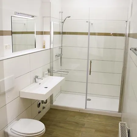 Ferienwohnung Im Ostseebad Goehren In Strandnaehe, Kurhaus Nordstrand,Naehe Binz Und Sellin Extérieur photo